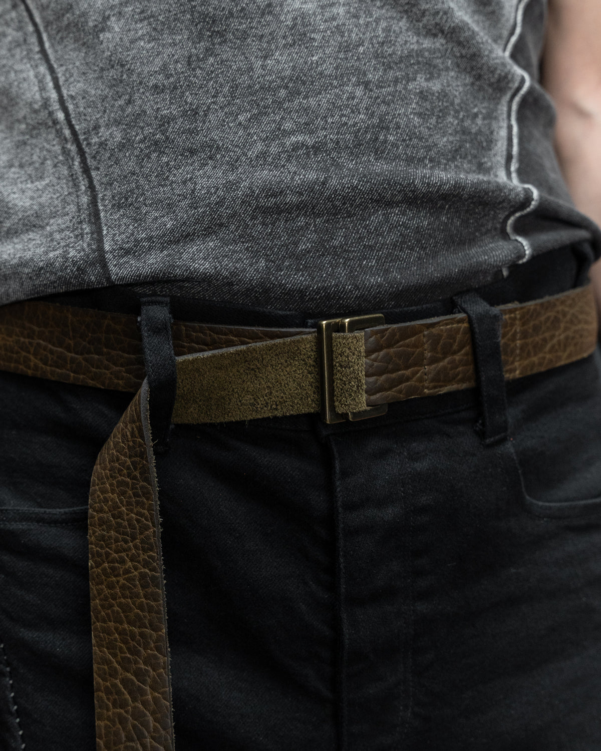 Shrunken Bison Leather Aro Belt