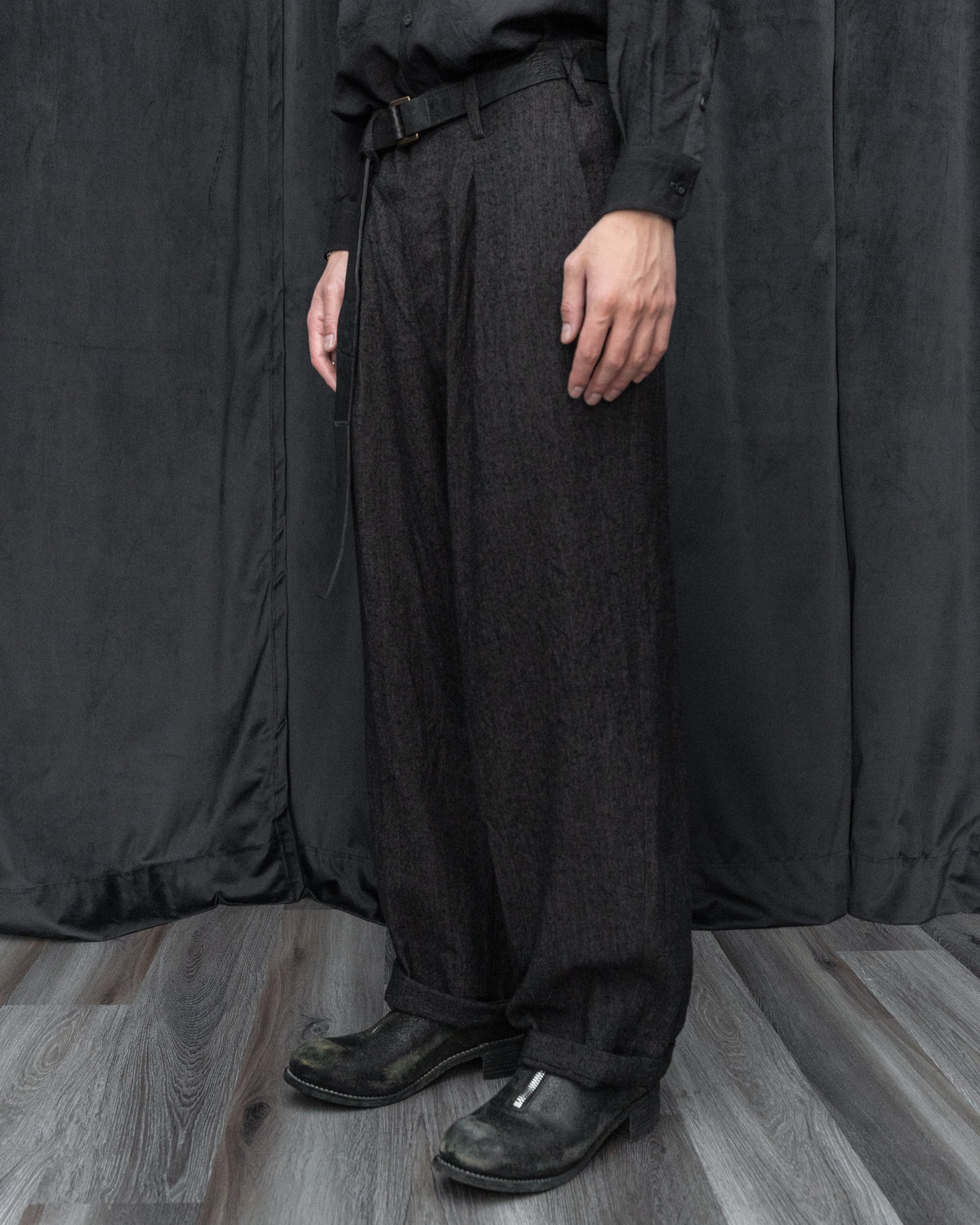 Dark Cocoa Nib Silk Wool Wide Tapered Pant
