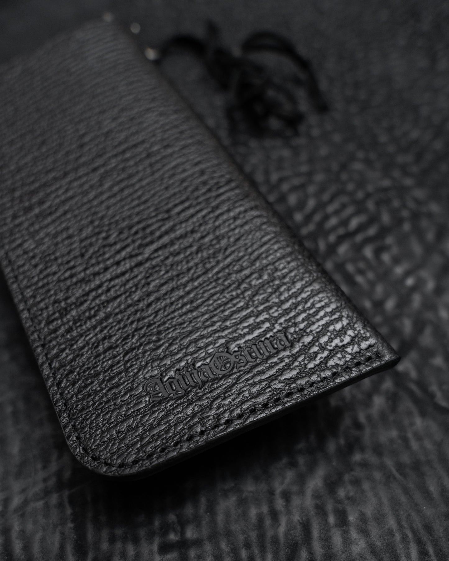 Black Shark Texture Bovine Kinich 2 Eyewear Pouch