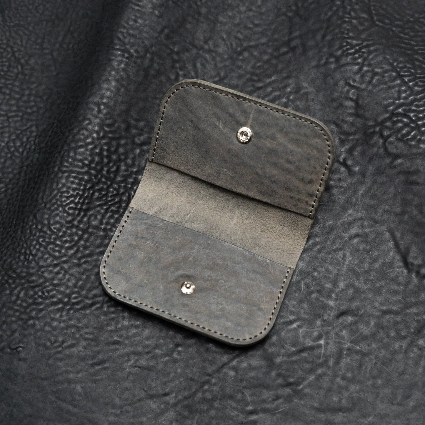 Grey Reverse Culatta Balam Snap Card Holder