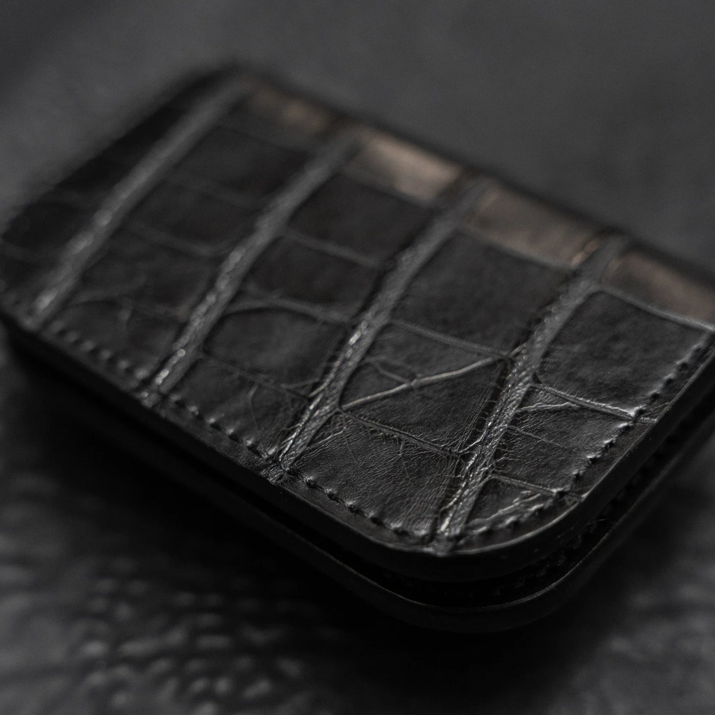 Black Alligator Balam Snap Card Holder