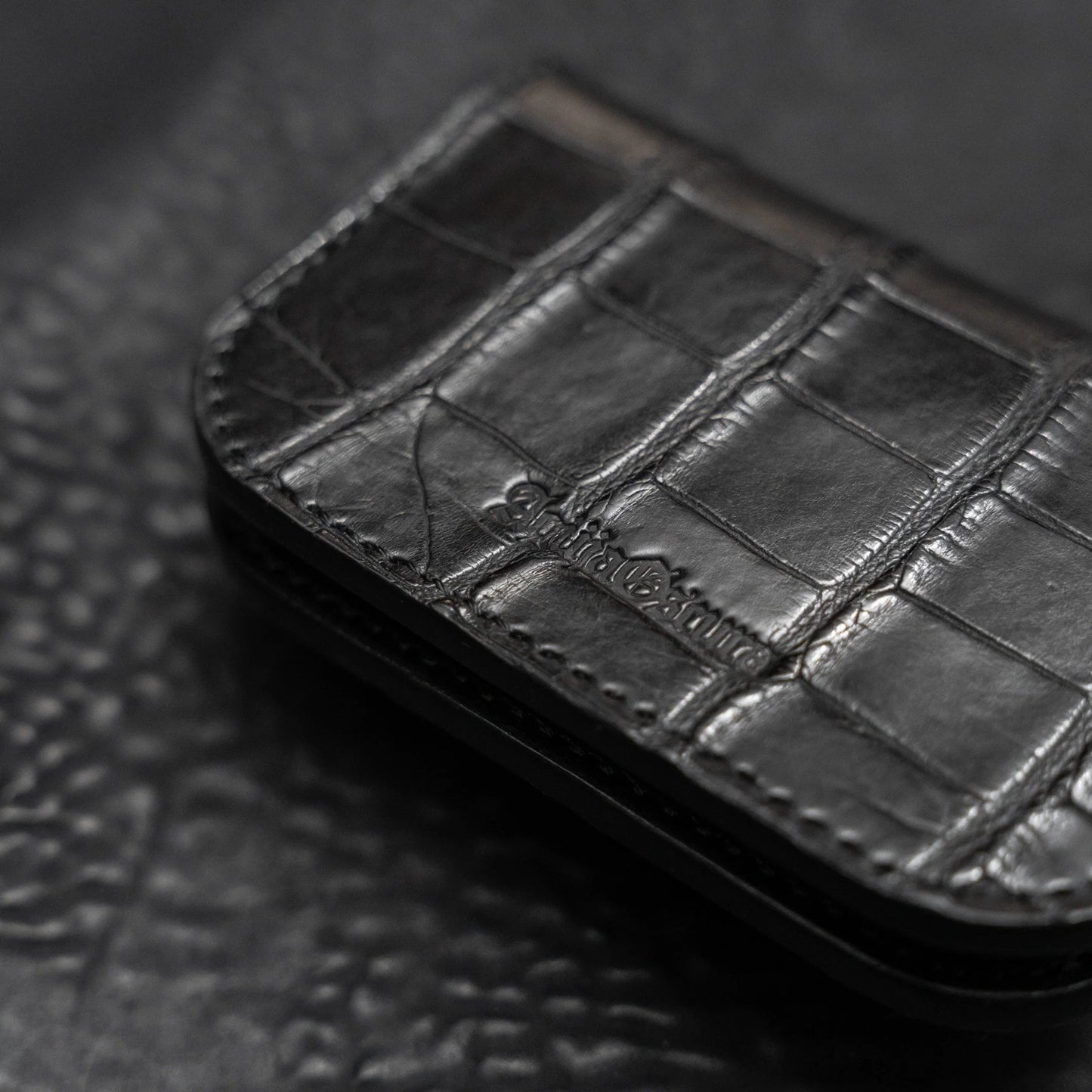 Black Alligator Balam Snap Card Holder
