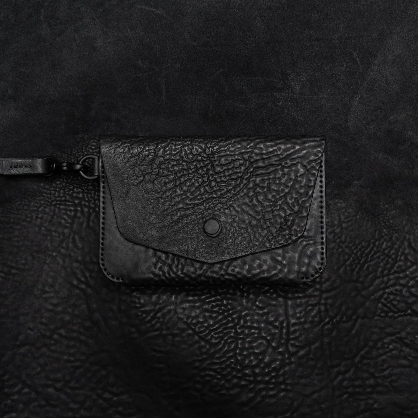 Black Reverse Culatta Viaje Travel Wallet