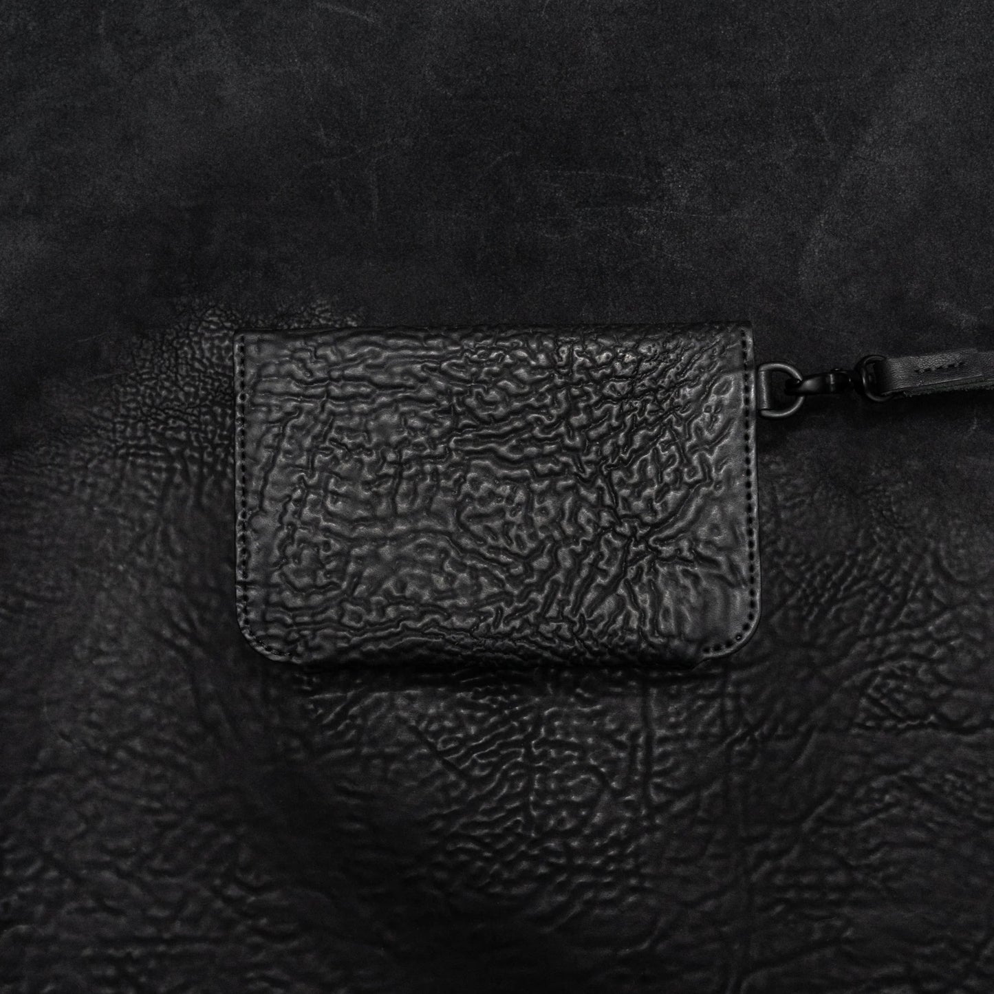 Black Reverse Culatta Viaje Travel Wallet