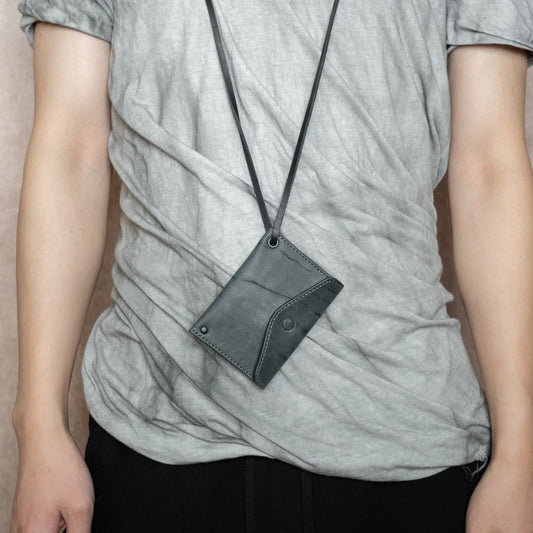 Anthracite Wild Thing Cadena Cuero Card Holder