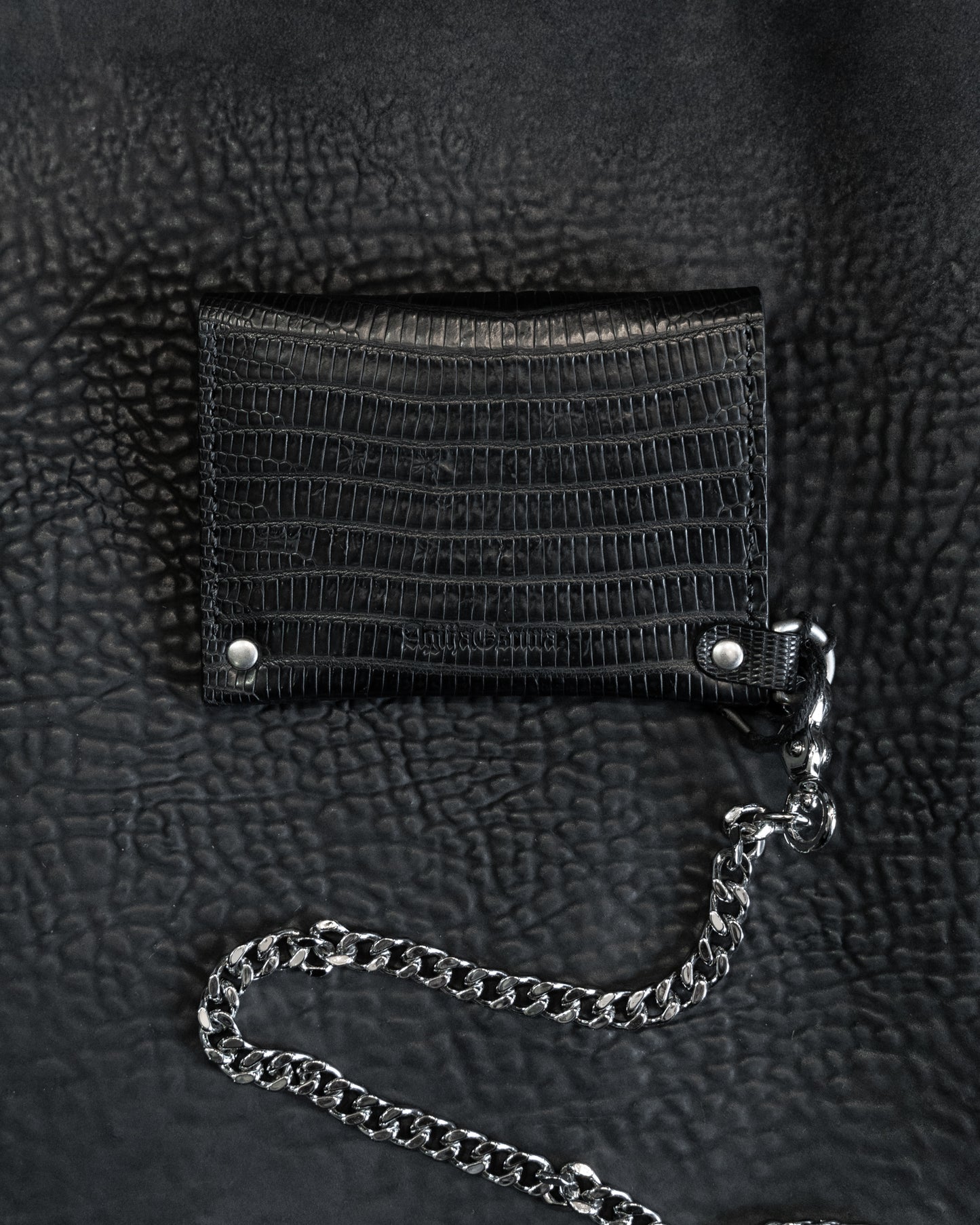 Black Lizard Cadena Card Case with Curb Chain