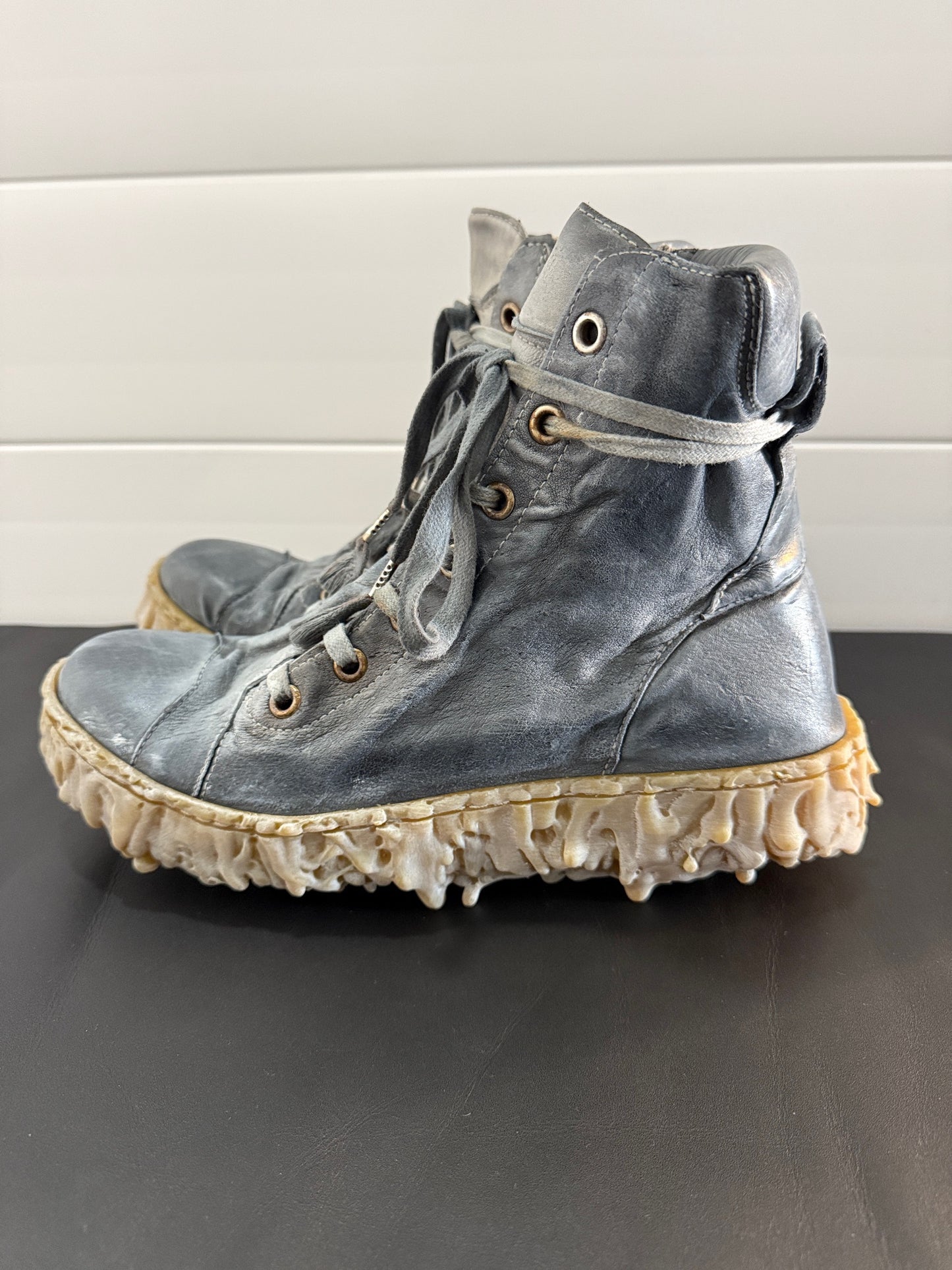 Shale Melt Clash Kangaroo Leather Mid Top Sneakers