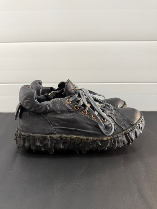 Slate Melt Clash Low Top Sneakers