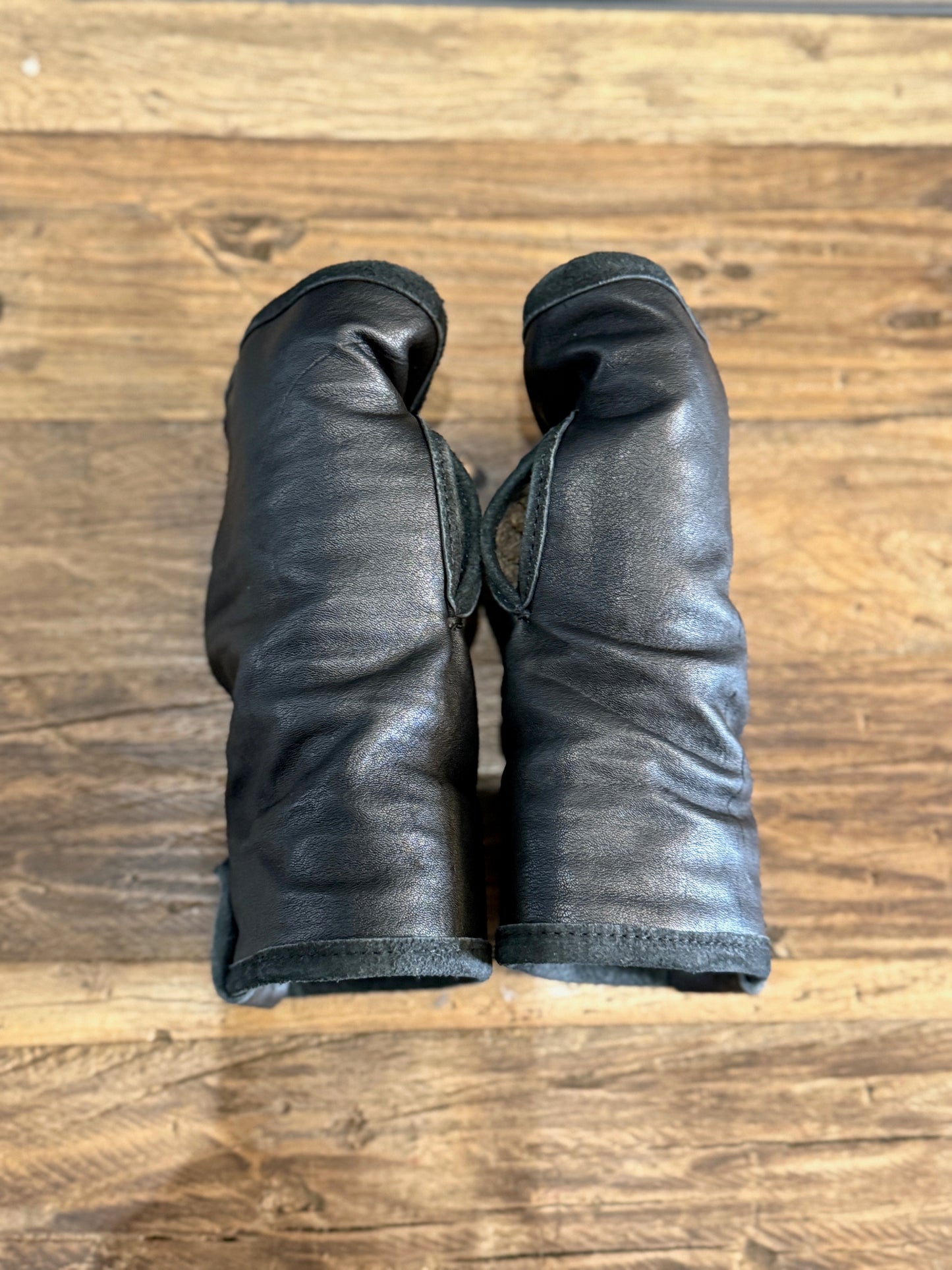 Black Raw Wool Fingerless Mitten Gloves