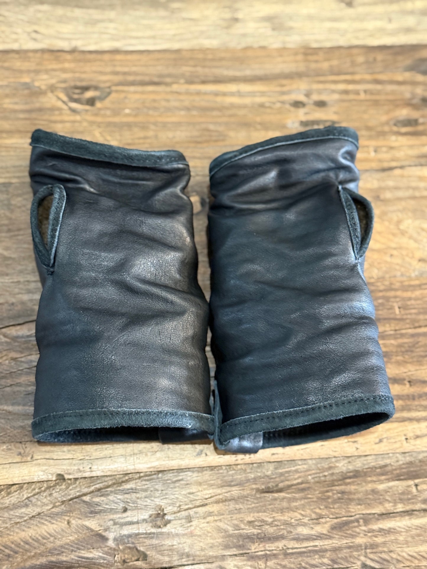 Black Raw Wool Fingerless Mitten Gloves