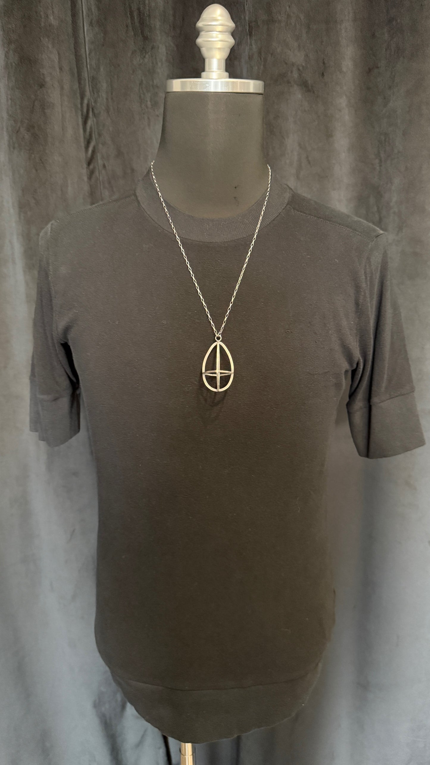 Drop Shaped Empty Cage Silver Pendant Necklace