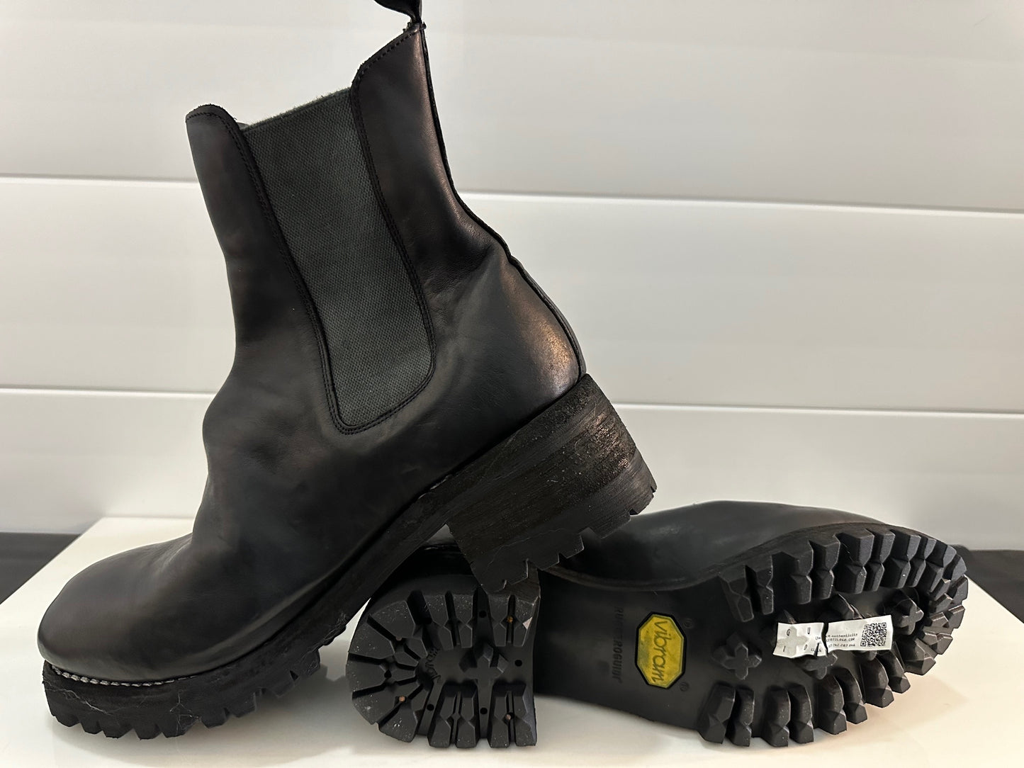 Black Orthopedic Chelsea Vibram Boots PL07V