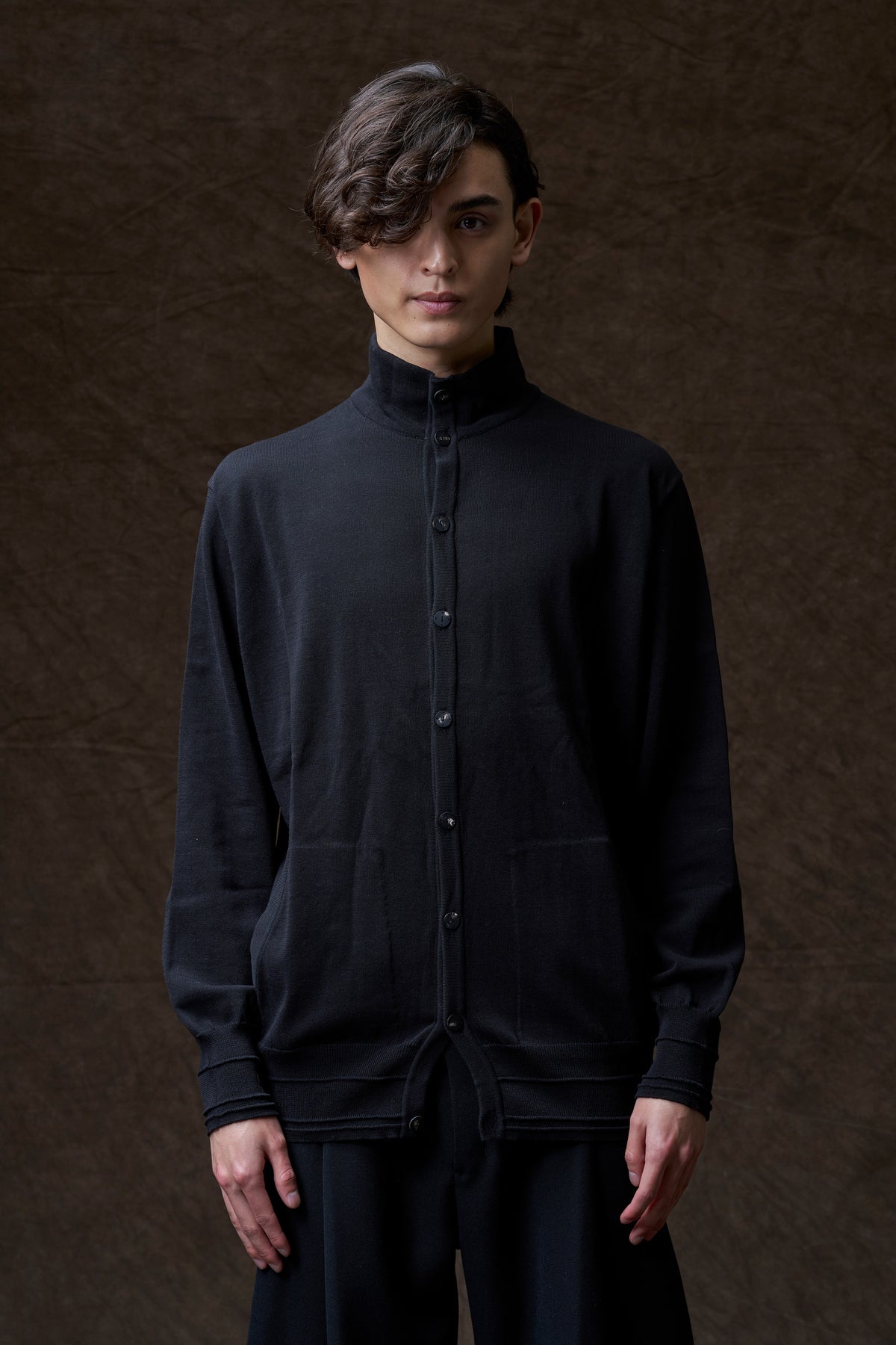 Black High Collar Knit Cardigan Shirt