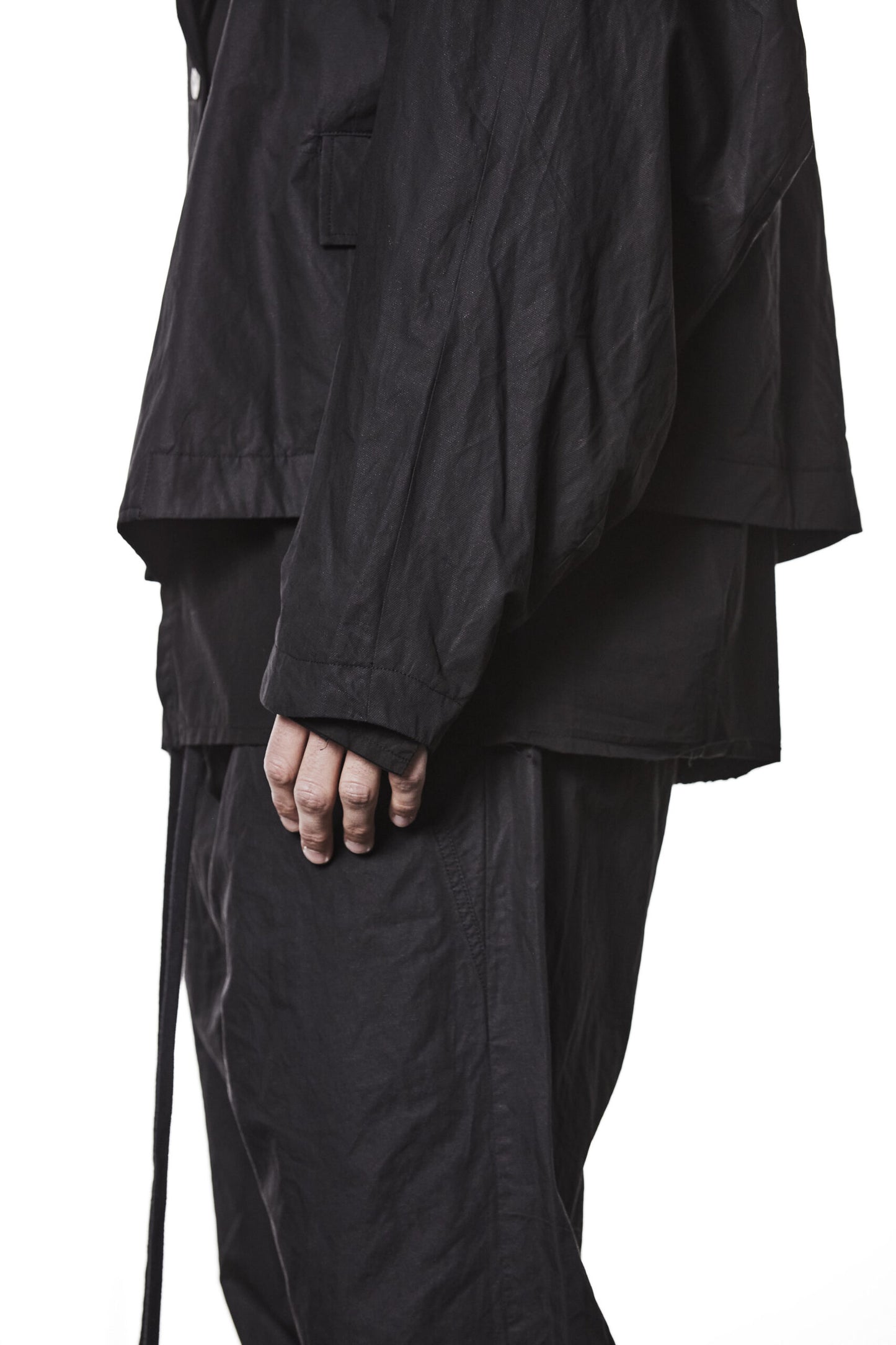 Black Oversized Cropped Cotton Metallised Jacket MB 57