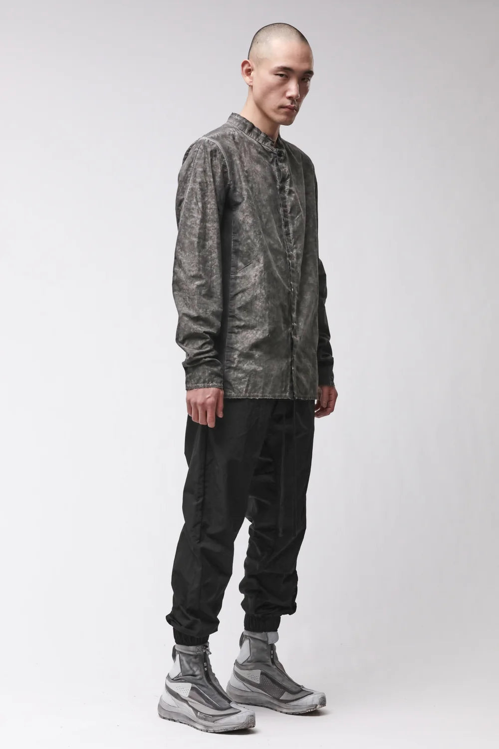 BLACK VEGETAL STAND UP COLLAR SHIRT MH 184