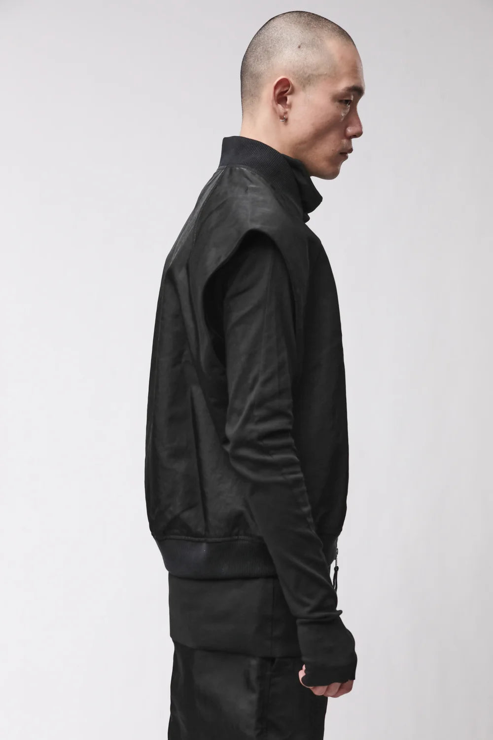 BLACK OVERSIZED VEST MJ90