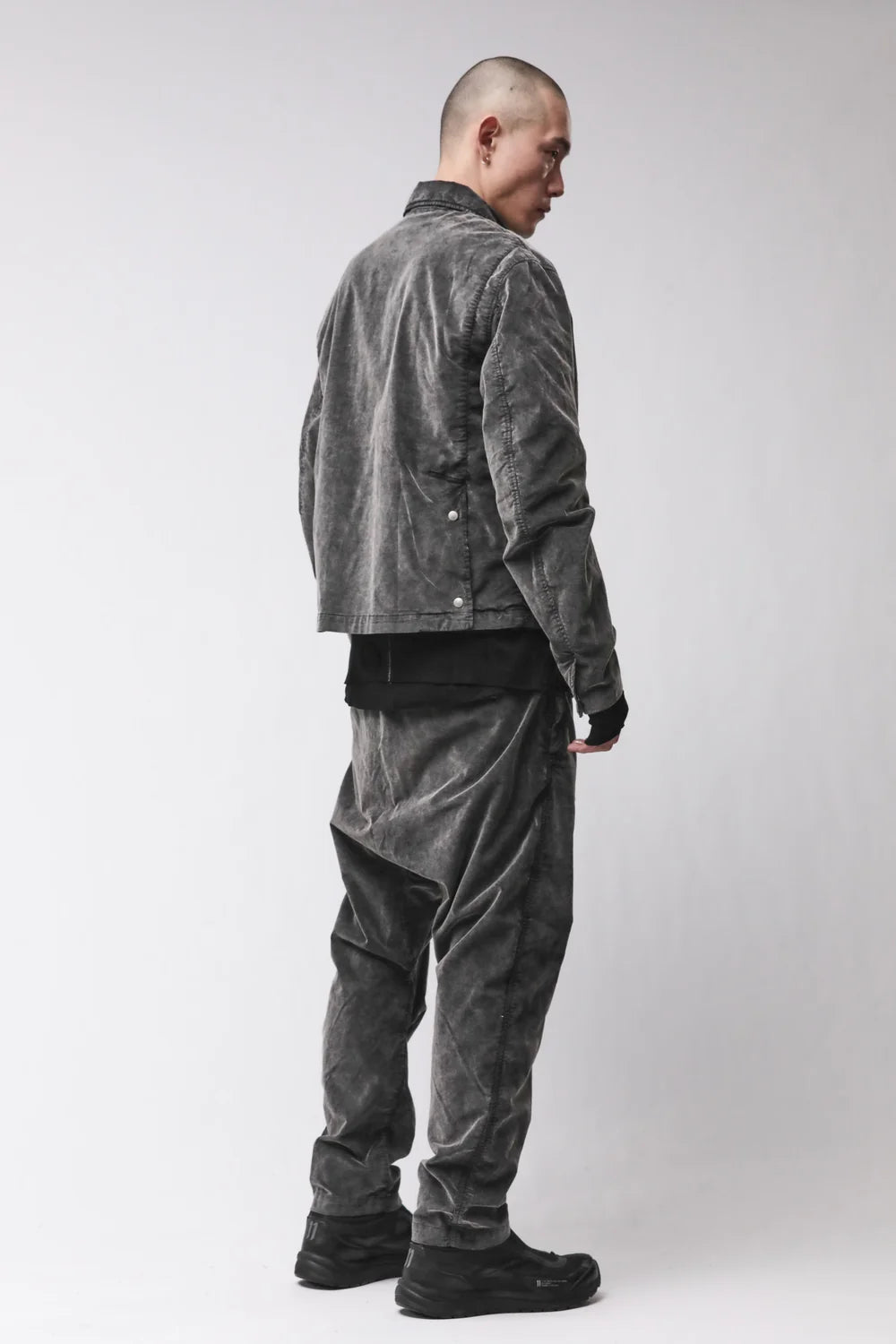 USED GREY VELVET TRUCKER JACKET MJ94
