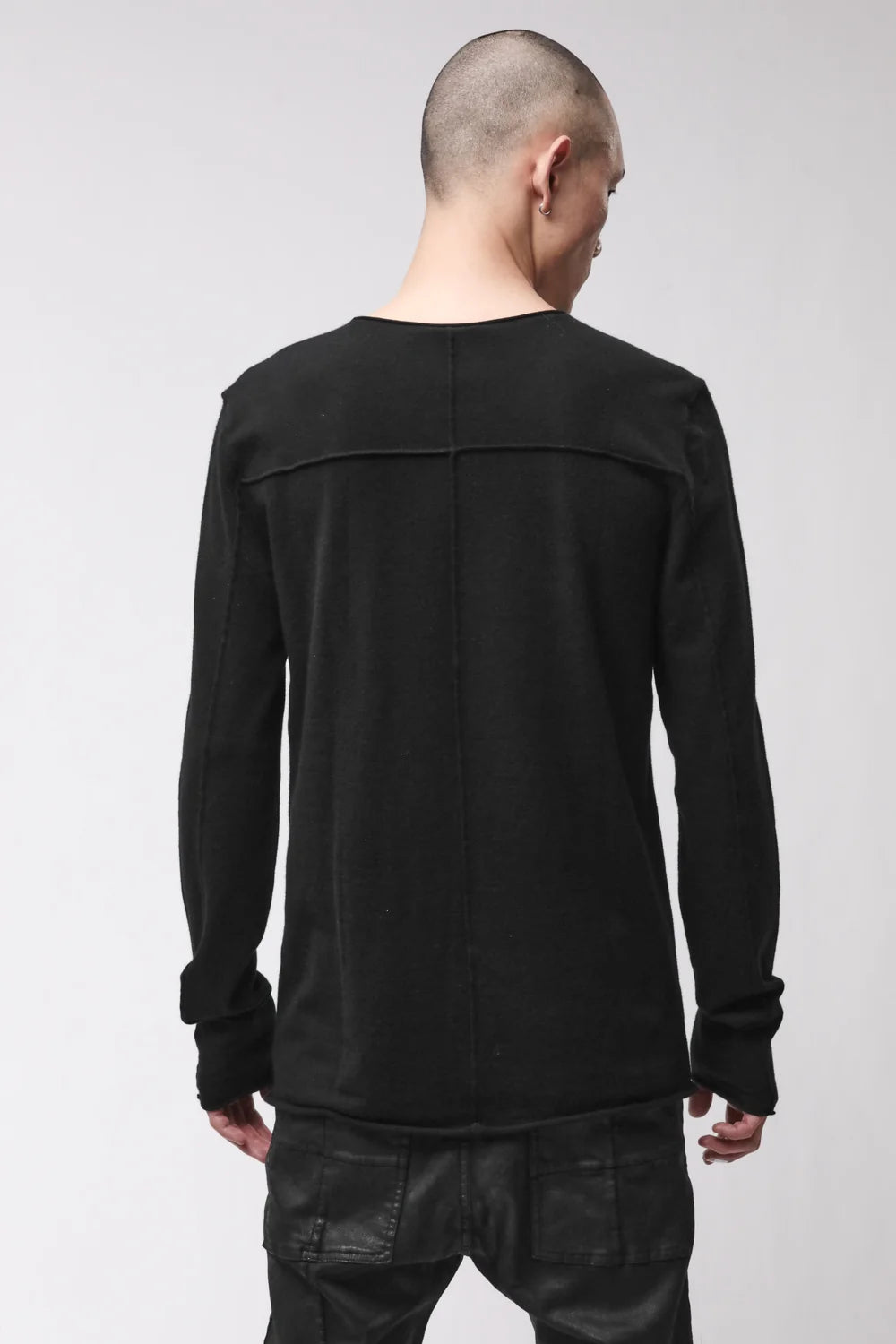 BLACK CASHMERE ROUND NECK SWEATER MK 132