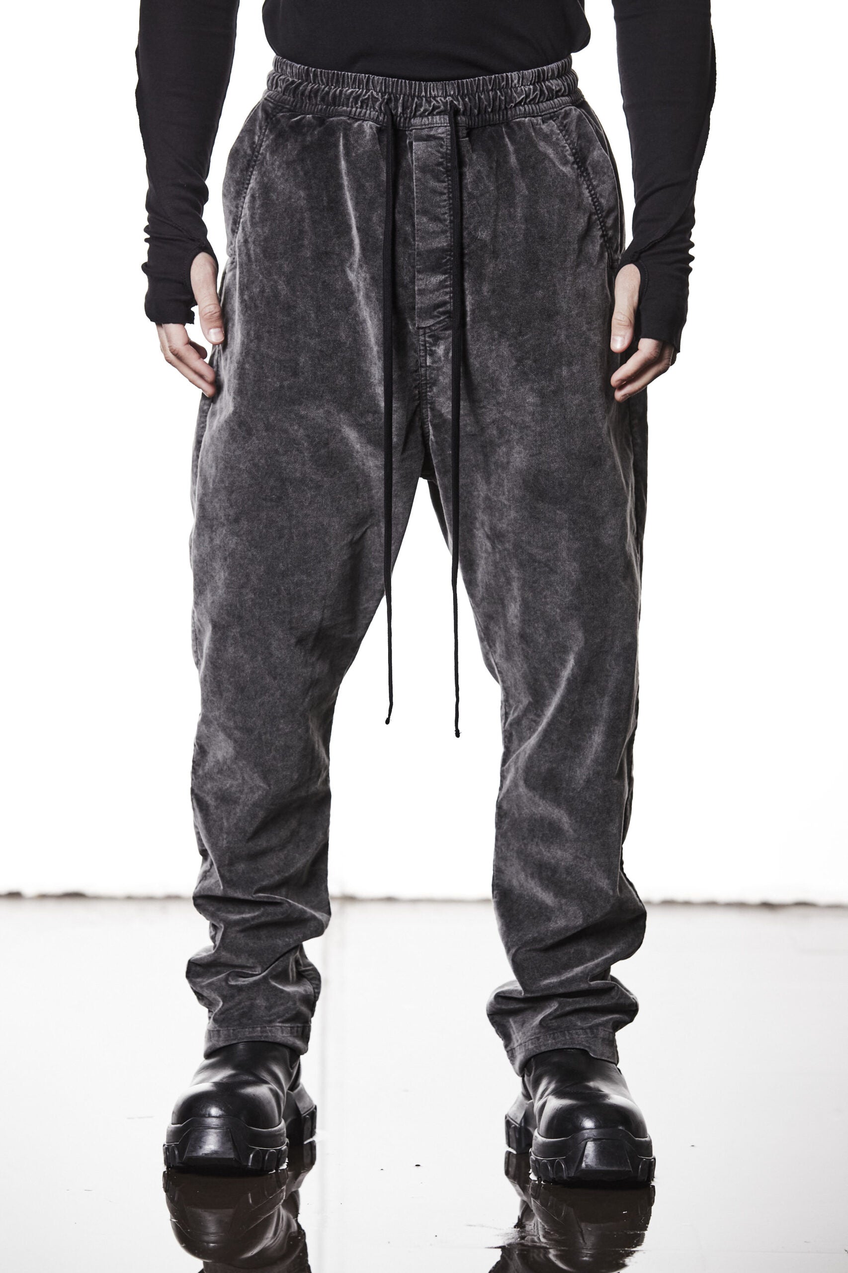 THOM/KROM – Minimalist Avant-Garde Fashion by Thomas Kromik – The