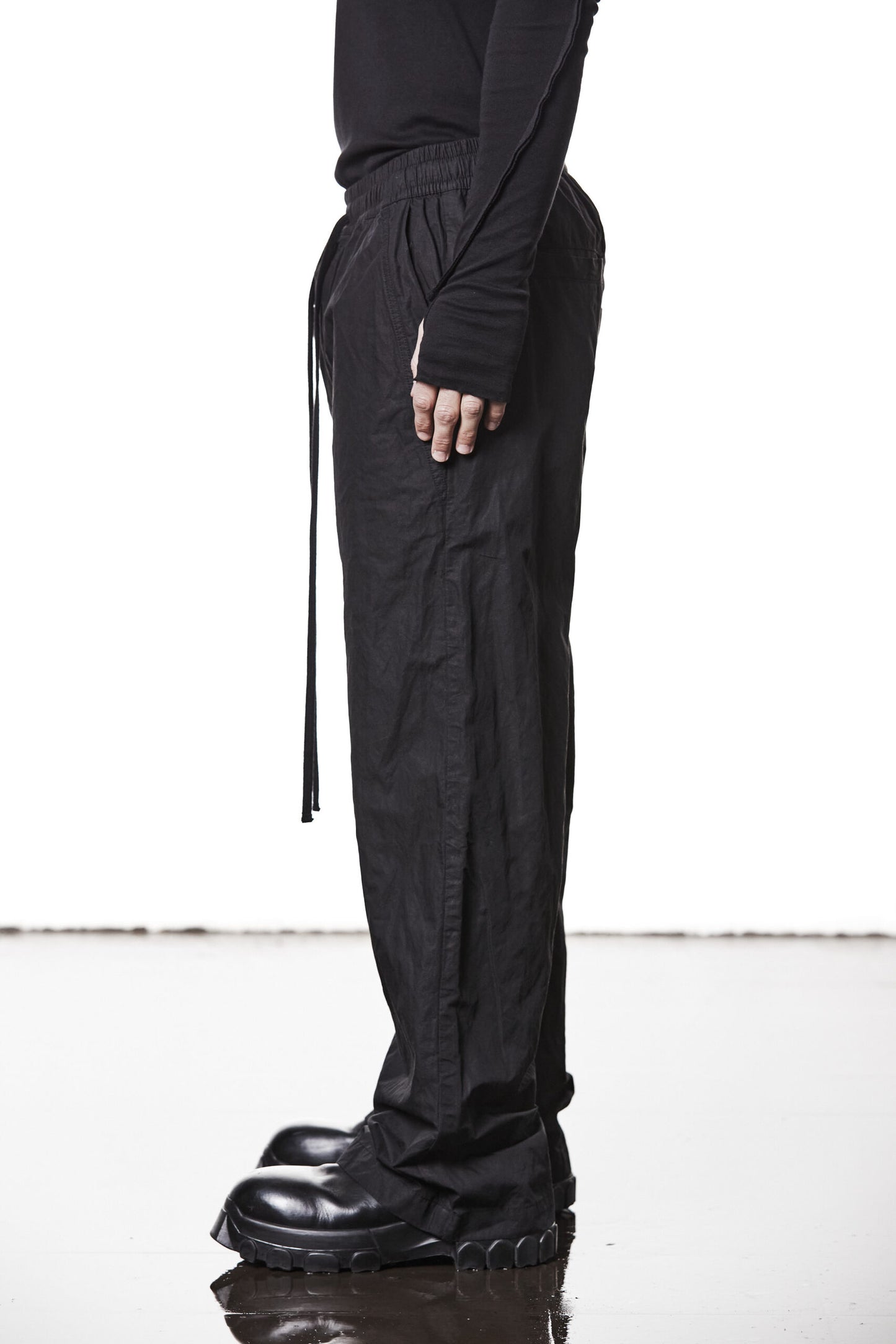 Black Wide Leg Cotton Metallised Pants MP 19