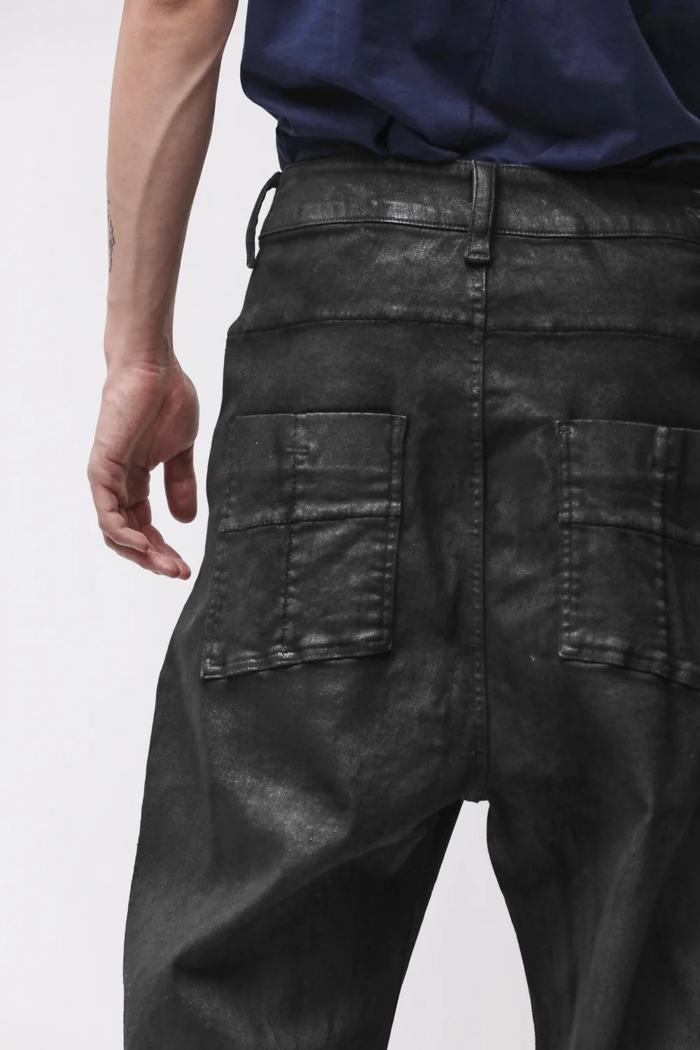 BLACK COATED WIDE LEG DENIM PANTS MT 108