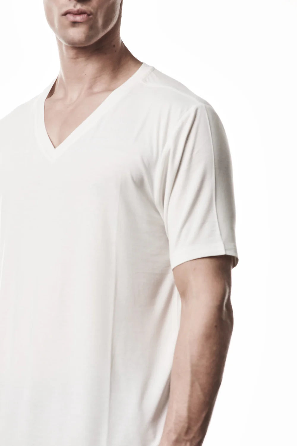 Off White V-neck Modal Silk T-shirt MTS 945