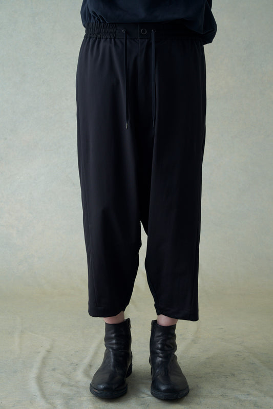 Black Water Repellent Polyester Relaxed Cropped Pants