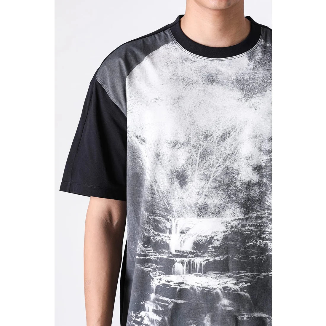 Black Printed Landscape T-shirt