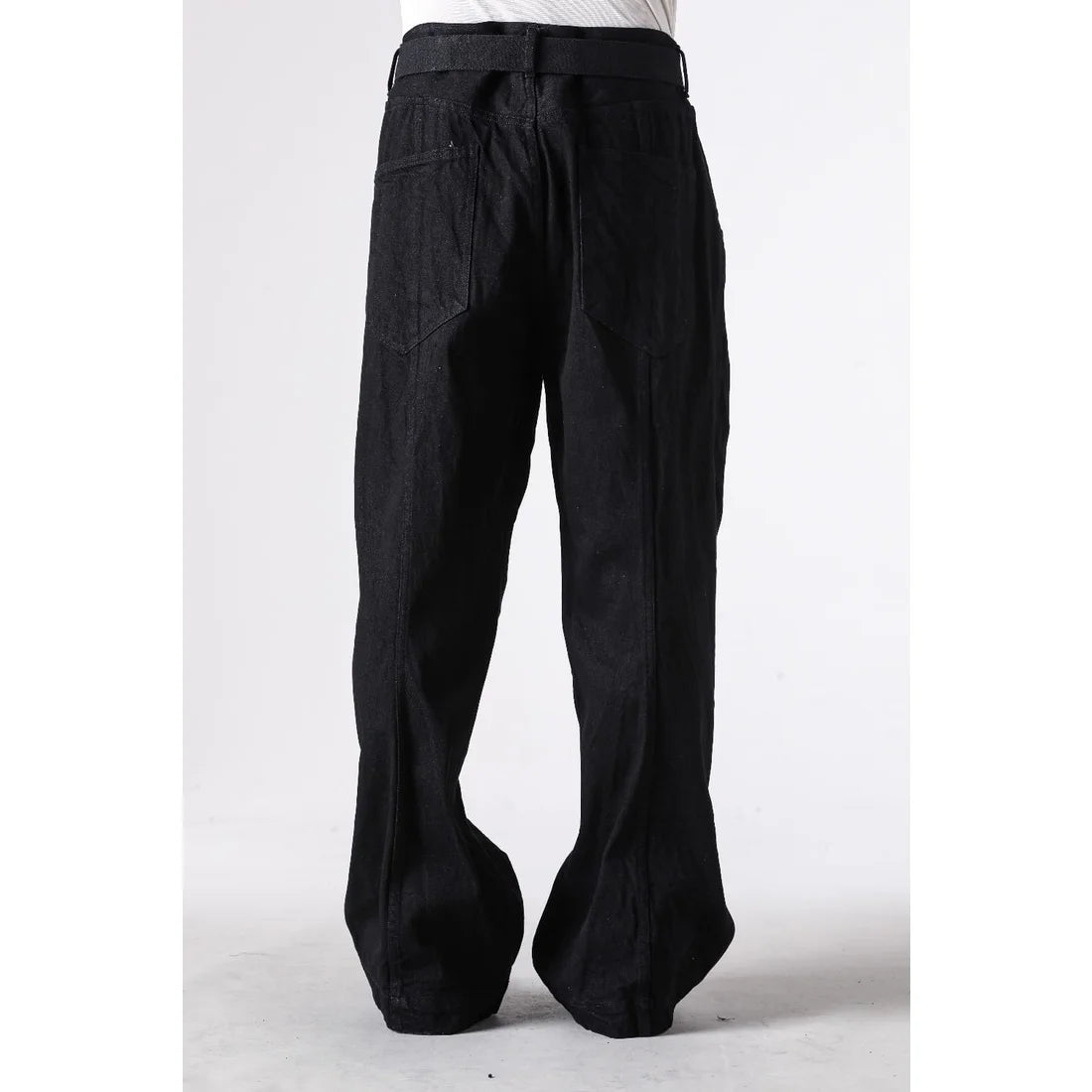 BLACK DENIM BELTED WIDE PANTS