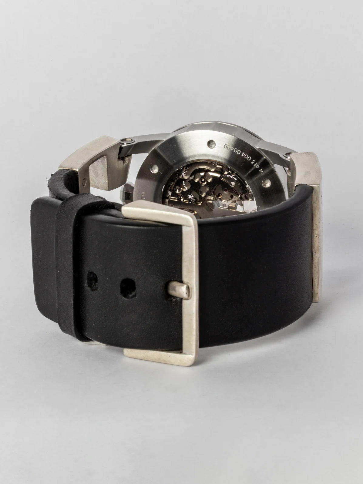 P4—FOB Watch #426 Hyperstrap-T Buckle Silver Skeleton MA-NG