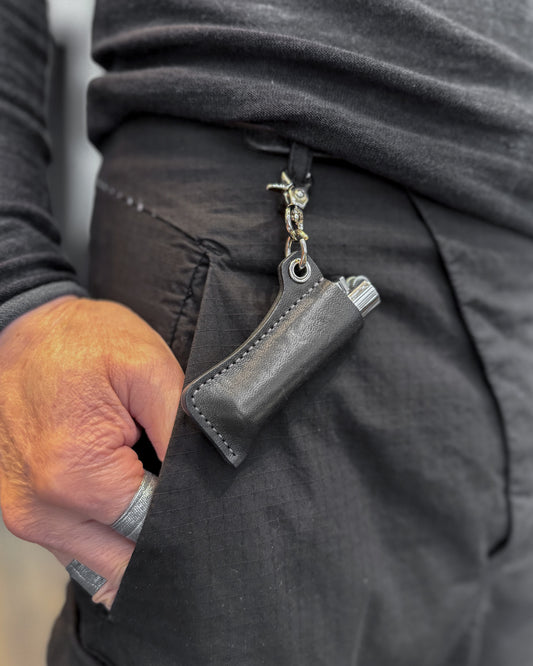 Black Horse Culatta Lighter Case