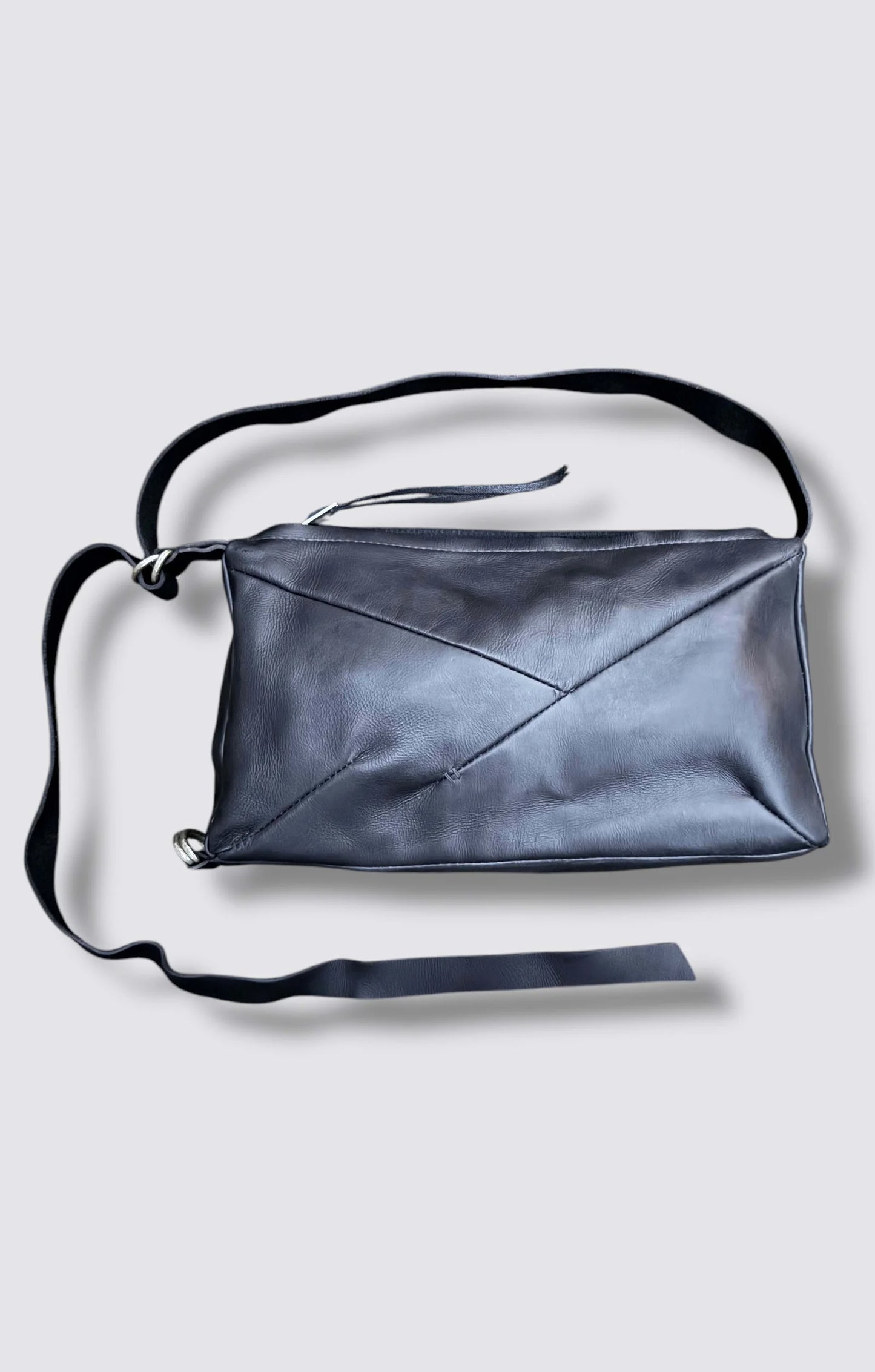 Werk 41P  Leather Messenger Bag