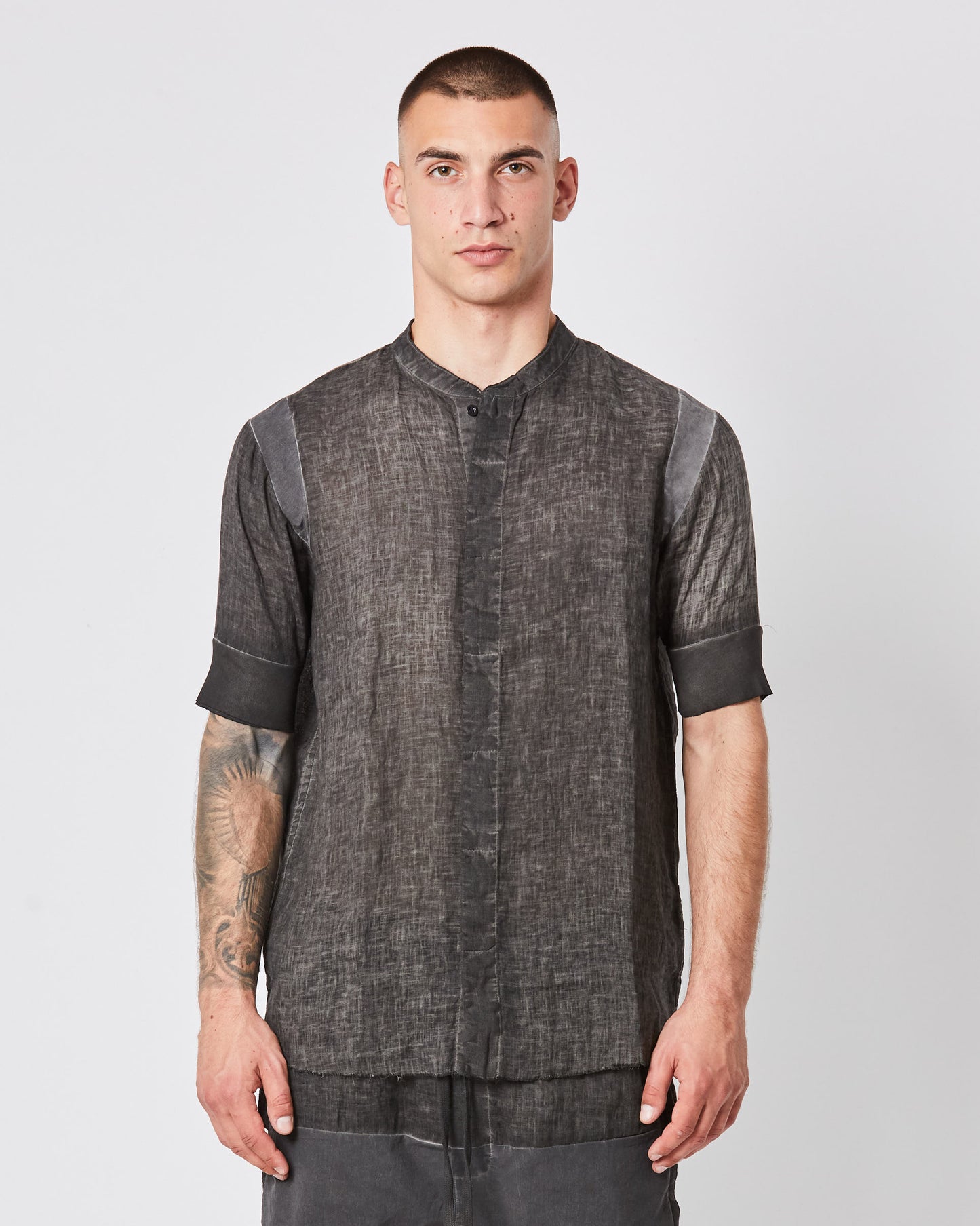 Black Oil Collarless Short Sleeve Linen Shirt MH 133