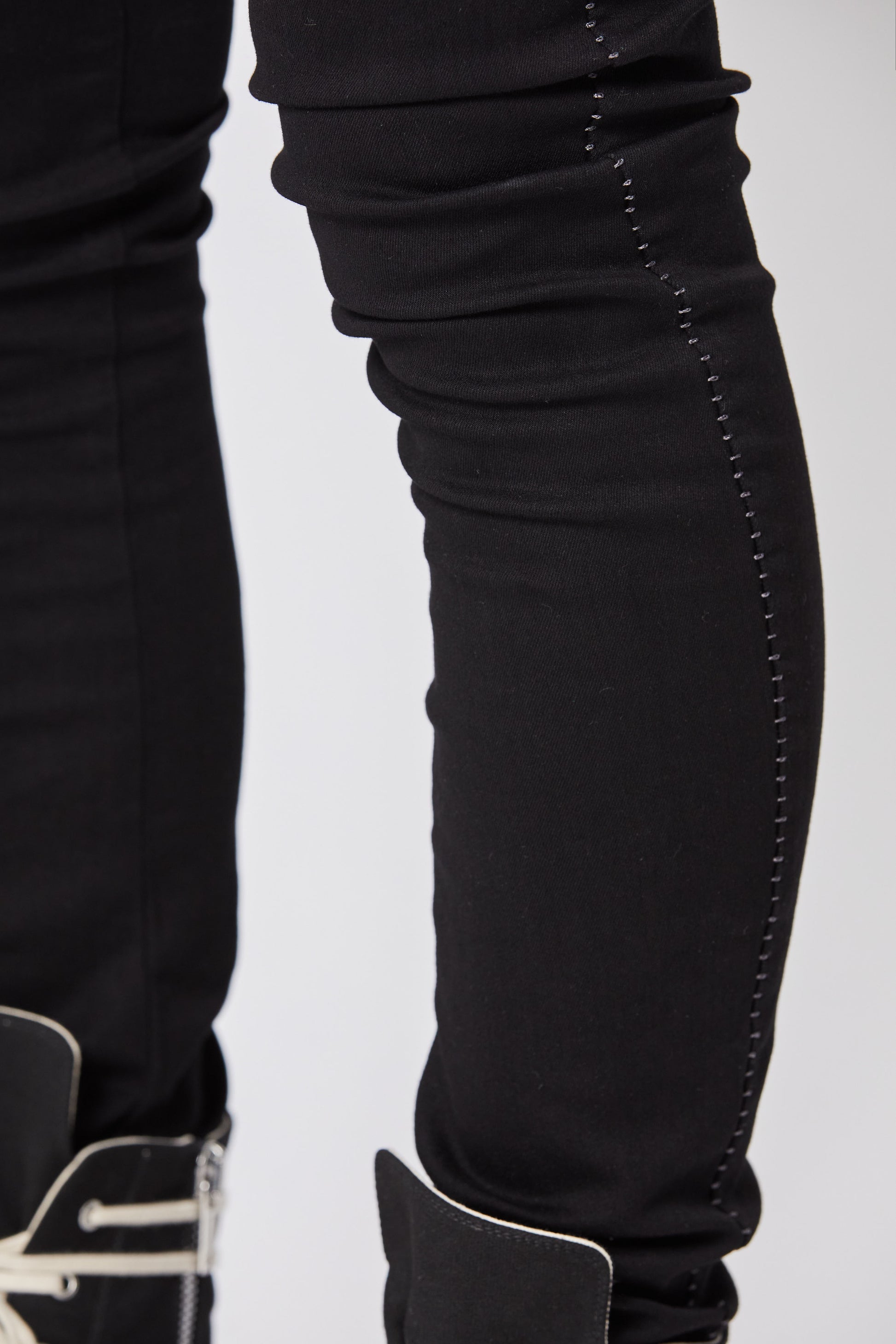 Black Slim Fit Stretch Denim Jeans MT 79 – The Archive | Stretchjeans